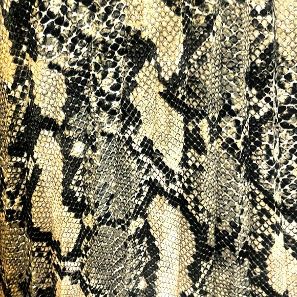 H&M Snakeskin Print Plisse Pleated Midi Skirt, L, Tan, Black & Grey - Picture 14 of 16